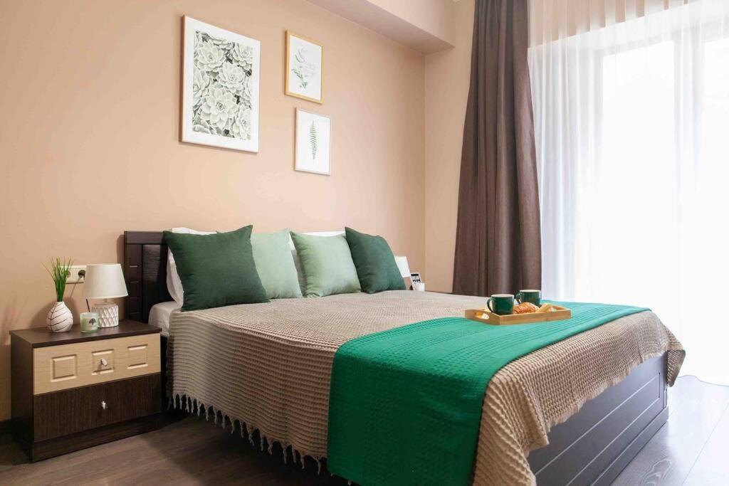 Gg Home - Cozy 1 Bedroom Apartment On Kazbegi Avenue 15 第比利斯 外观 照片