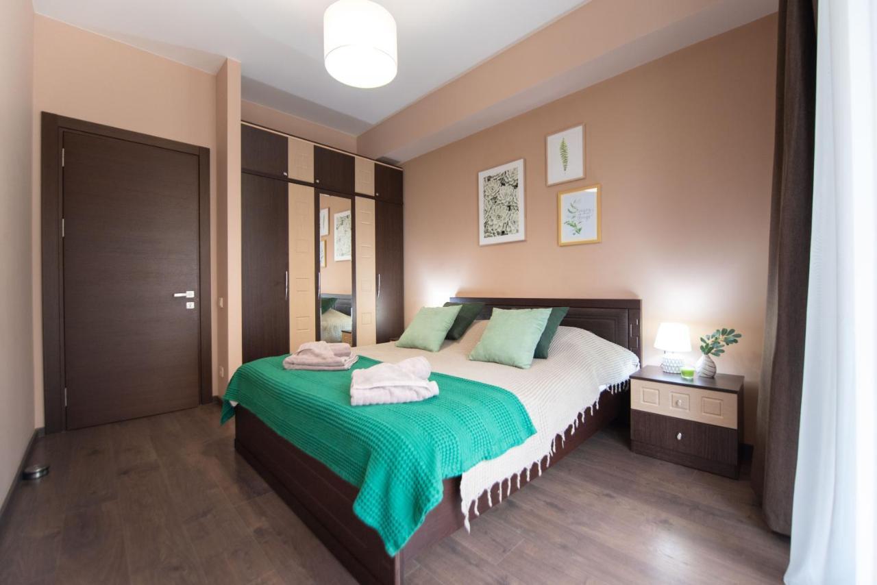 Gg Home - Cozy 1 Bedroom Apartment On Kazbegi Avenue 15 第比利斯 外观 照片