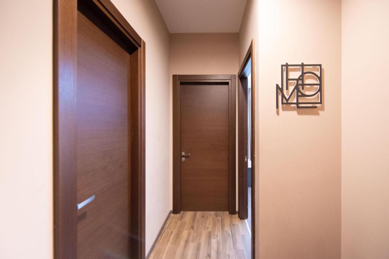 Gg Home - Cozy 1 Bedroom Apartment On Kazbegi Avenue 15 第比利斯 外观 照片