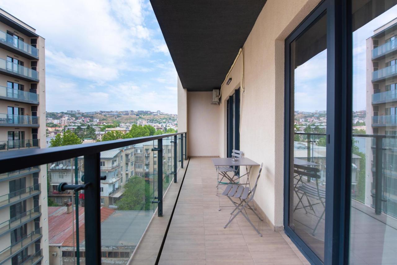 Gg Home - Cozy 1 Bedroom Apartment On Kazbegi Avenue 15 第比利斯 外观 照片