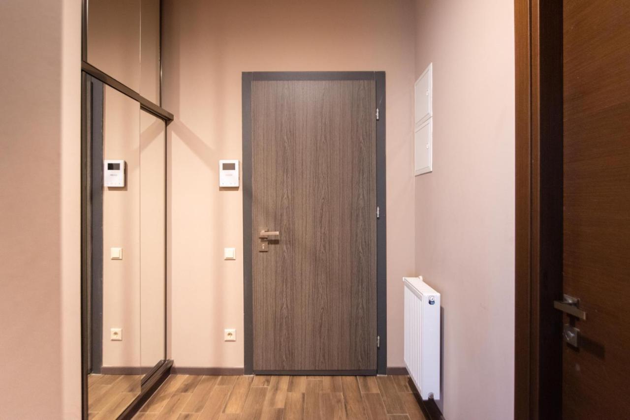 Gg Home - Cozy 1 Bedroom Apartment On Kazbegi Avenue 15 第比利斯 外观 照片
